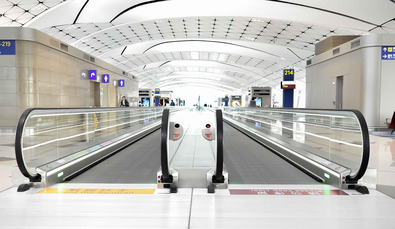 Airport, elevator, technology — Detroit Photographer Specializing in Portraits, Headshots, and Lifestyle Shoots